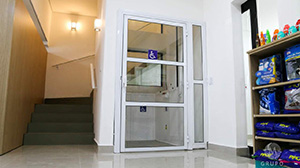 acessibilidade plataforma elevatoria.jpg