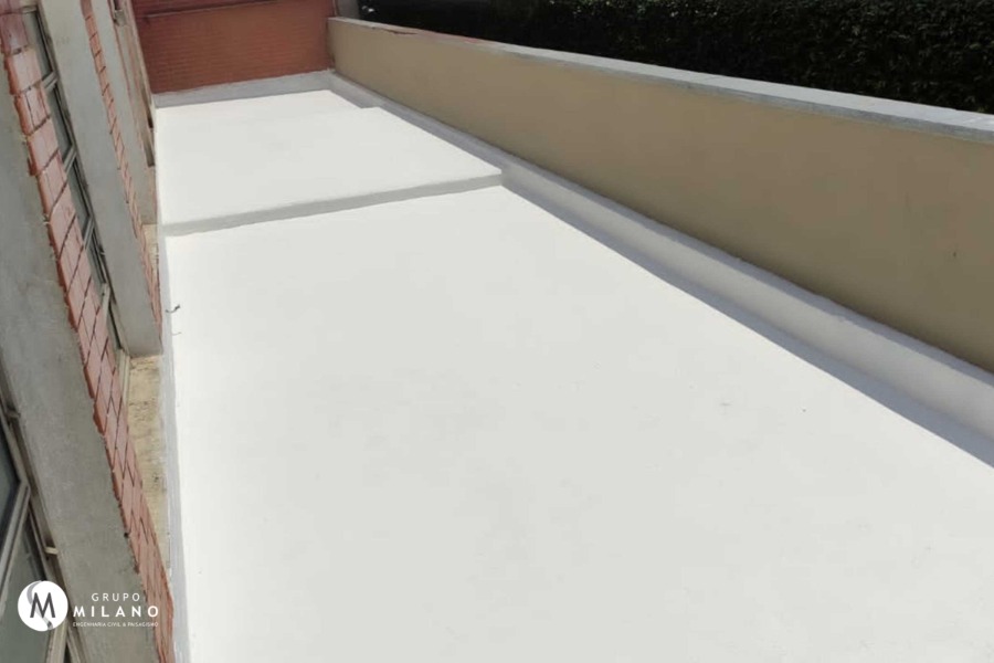 Fig 2 - Impermeabilizao de rea descoberta - sem trnsito - manta lquida